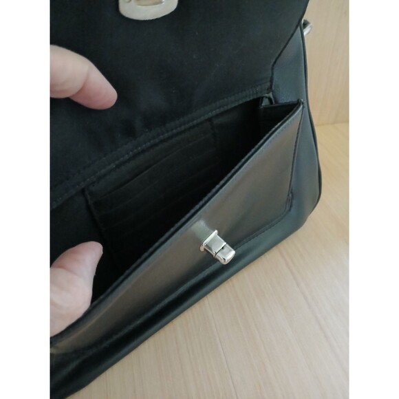 Liz Claiborne Black Shoulder Bag Adjustable Strap Front & Back Pockets - Picture 8 of 15